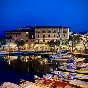 Hotell Gardesana, Torri Del Benaco